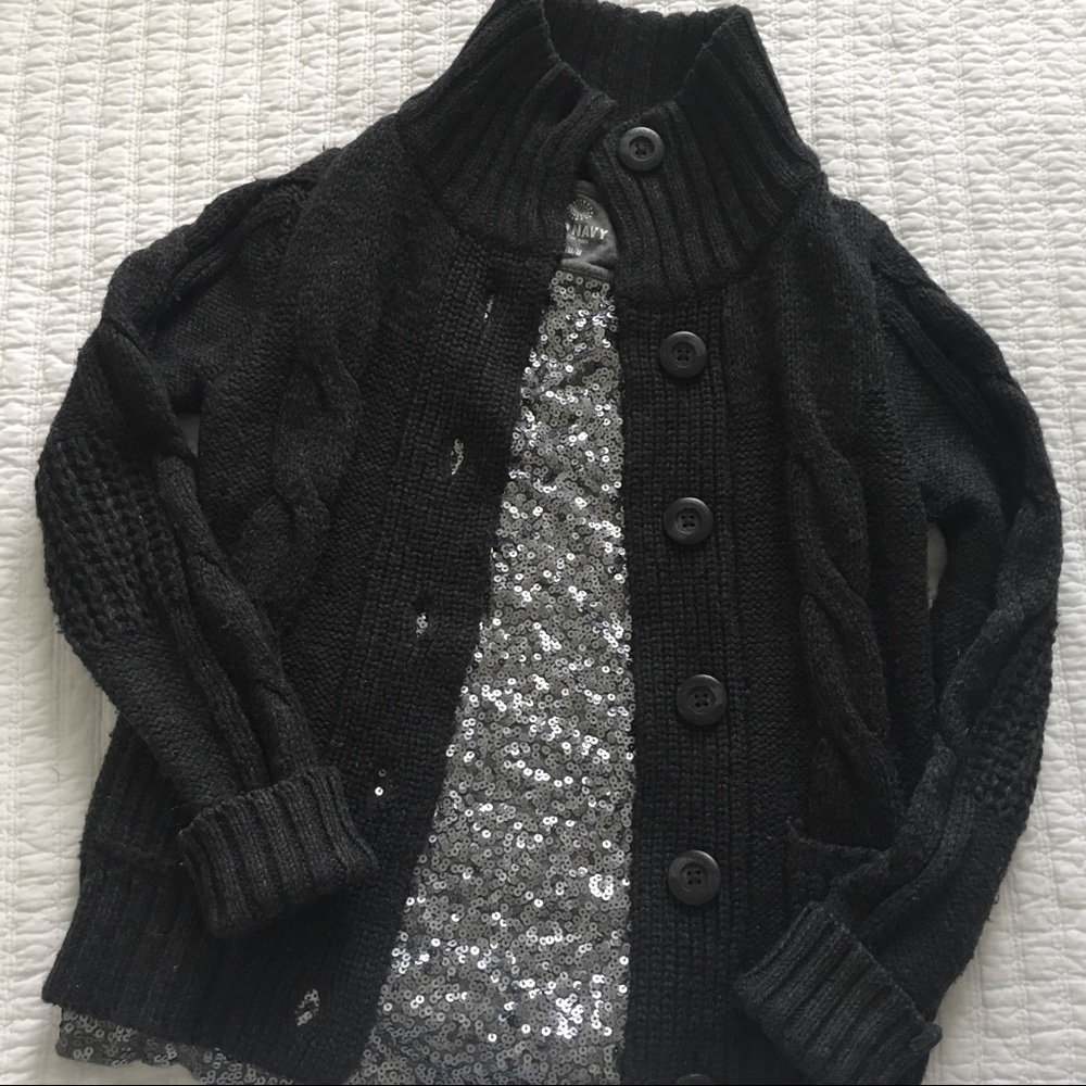 American Eagle M dark gray chunky button sweater